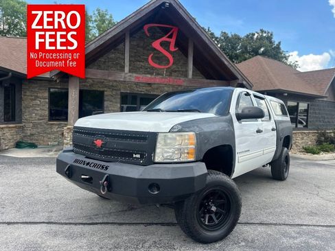 Used 2010 Chevrolet Silverado 1500 LT AWD/4WD image 1