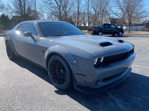 Used 2023 Dodge Challenger SRT Hellcat image 8