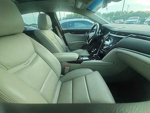 Used 2016 Cadillac XTS Luxury w/ Driver Awareness Package FWD image 4