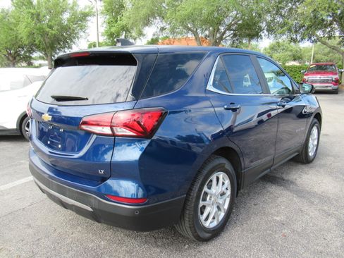 Used 2022 Chevrolet Equinox LT FWD image 6