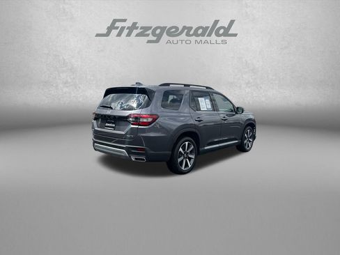 Used 2023 Honda Pilot Elite image 7