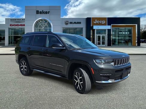Used 2023 Jeep Grand Cherokee L Limited w/ Luxury Tech Group II AWD/4WD image 1