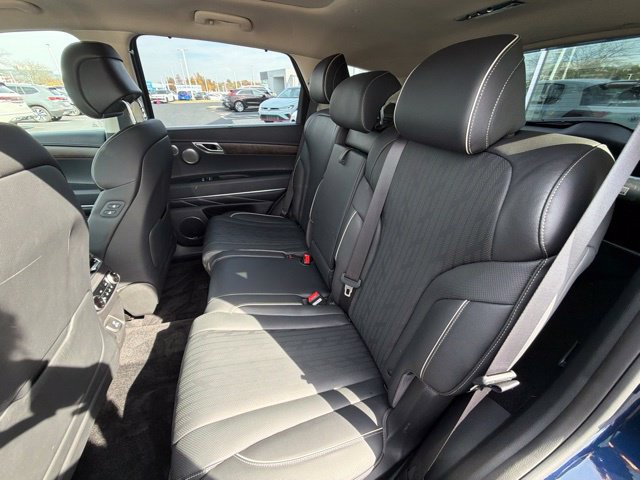 Used 2023 Genesis GV80 2.5T w/ Prestige 20" Package AWD/4WD image 15