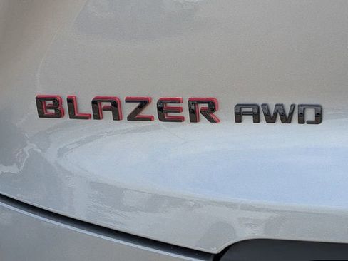 Certified 2024 Chevrolet Blazer LT w/ Sound & Technology Package image 8
