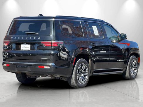 Used 2024 Jeep Wagoneer Series II w/ Flexible Seating Group image 2