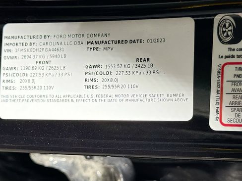 Used 2023 Ford Explorer XLT w/ XLT Sport Appearance Package AWD/4WD image 34