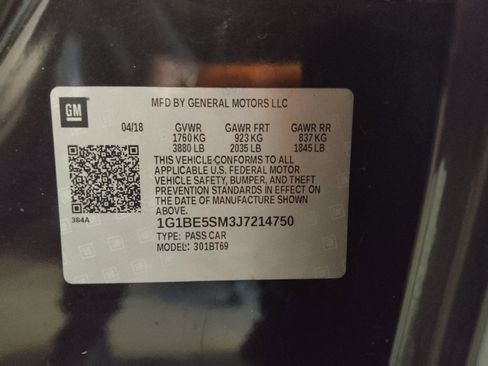 Used 2018 Chevrolet Cruze LT w/ Sun And Sound Package FWD image 33