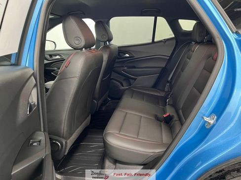 Used 2025 Chevrolet Trax RS w/ Driver Confidence Package image 33