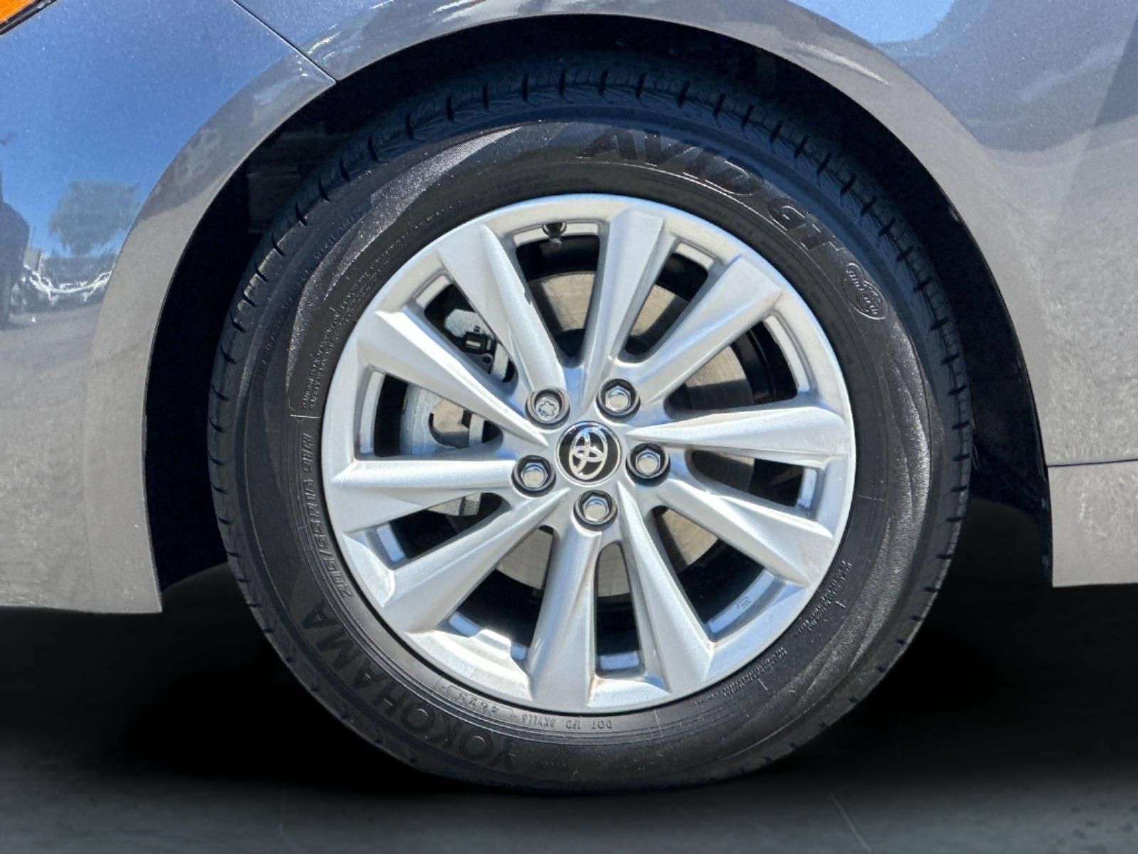 Used 2026 Toyota Corolla SE FWD image 24