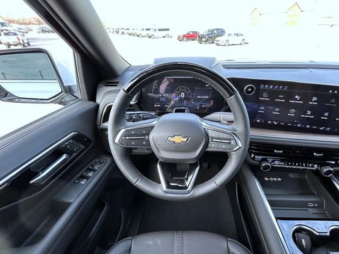 New 2026 Chevrolet Suburban High Country AWD/4WD image 13