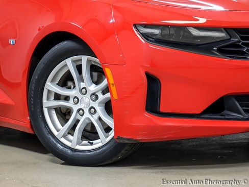 Used 2019 Chevrolet Camaro LS image 4