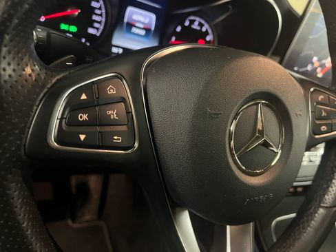 Used 2017 Mercedes-Benz GLC 300 4MATIC Coupe image 18