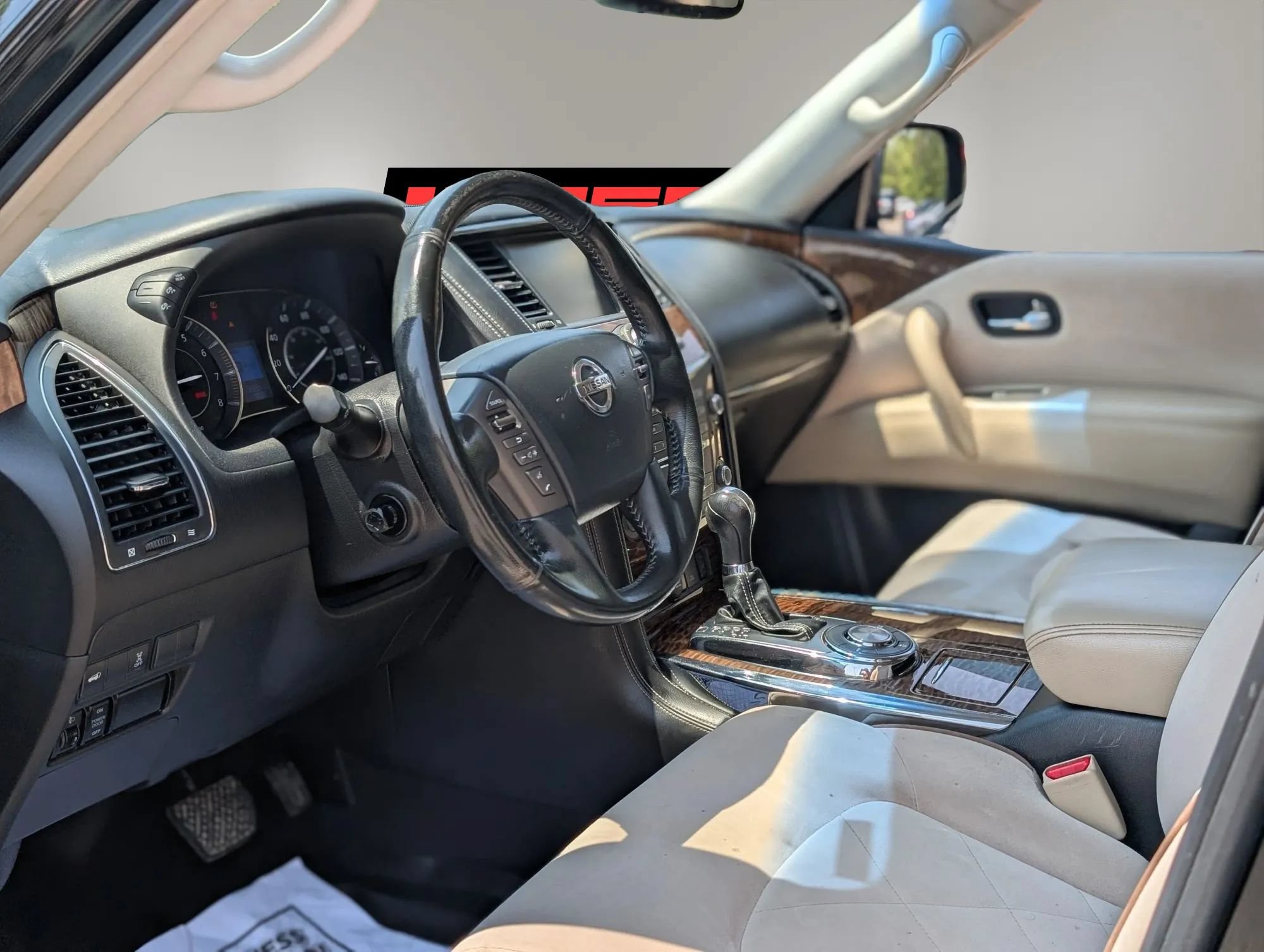 Used 2017 Nissan Armada SV w/ Driver Package RWD image 10