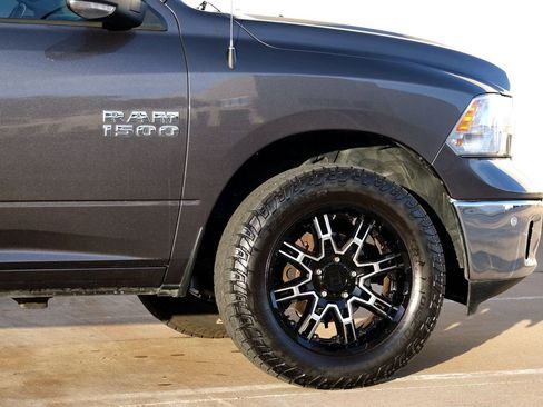 Used 2018 RAM 1500 Big Horn image 28