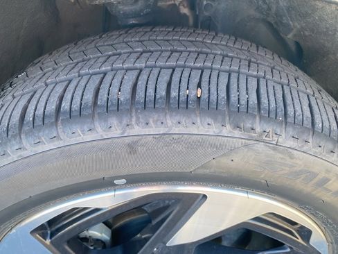 Certified 2025 Subaru Crosstrek 2.5i Limited w/ Crosstrek Mirror Package image 9