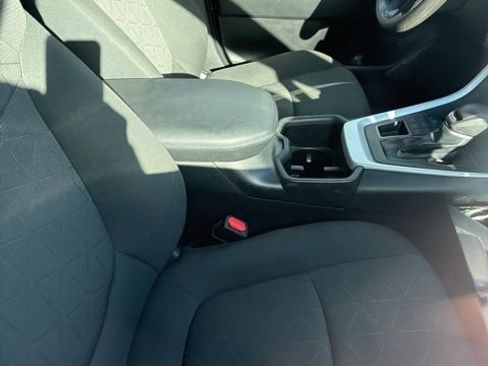 Used 2023 Toyota RAV4 XLE image 10