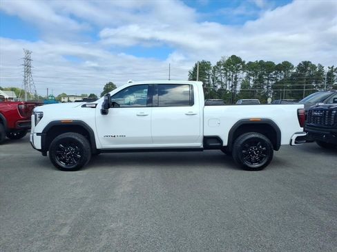 New 2026 GMC Sierra 2500 AT4 w/ AT4 Premium Plus Package image 4