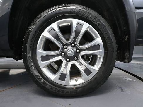 Used 2019 RAM 1500 Laramie Longhorn image 15