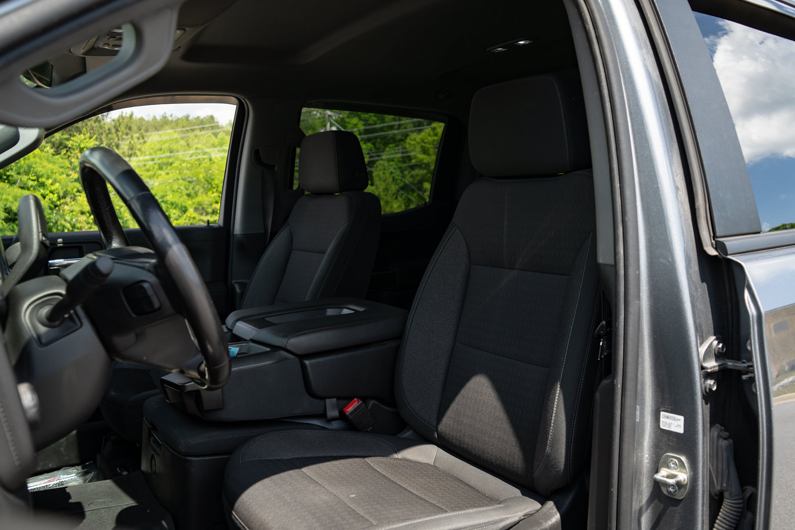 Used 2021 Chevrolet Silverado 1500 RST AWD/4WD image 15