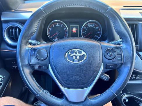 Used 2016 Toyota RAV4 SE w/ Advanced Technology Package AWD/4WD image 24
