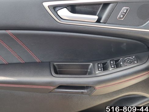 Used 2022 Ford Edge ST-Line image 16