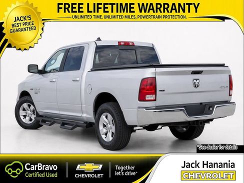 Used 2019 RAM 1500 Classic SLT AWD/4WD image 3