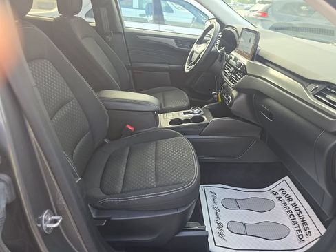 Used 2024 Ford Escape Active FWD image 11
