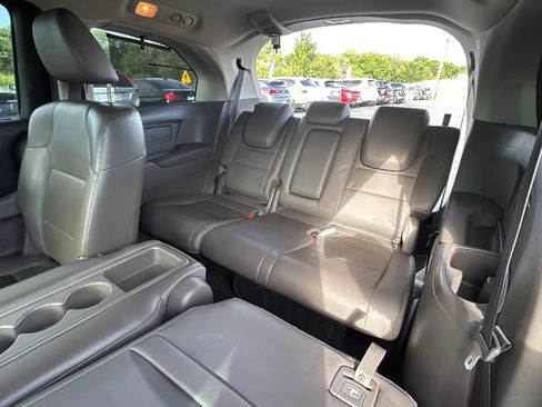 Used 2014 Honda Odyssey Touring image 24