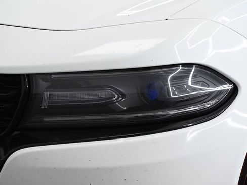 Used 2017 Dodge Charger R/T RWD image 8