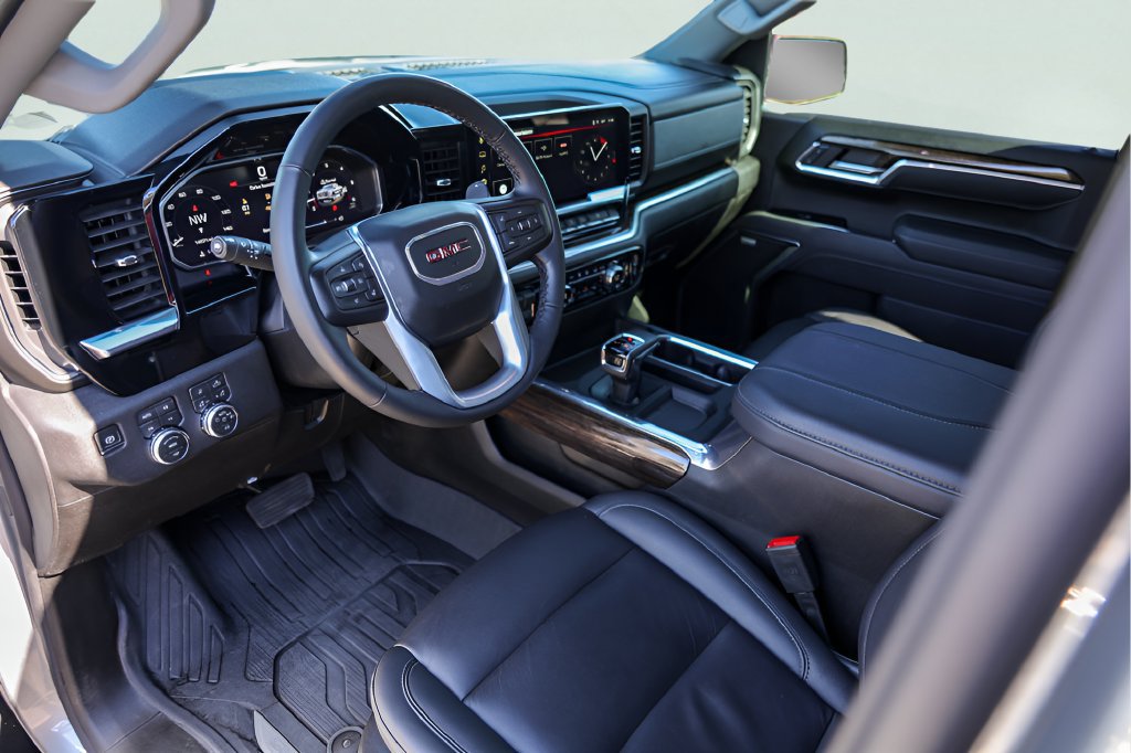 Used 2026 GMC Sierra 1500 Elevation w/ Elevation Premium Package AWD/4WD image 12