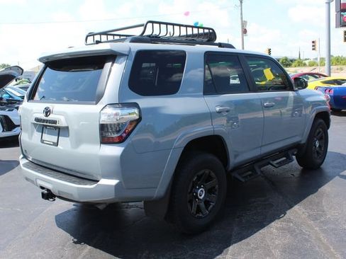 Used 2021 Toyota 4Runner Trail Special Edition AWD/4WD image 11