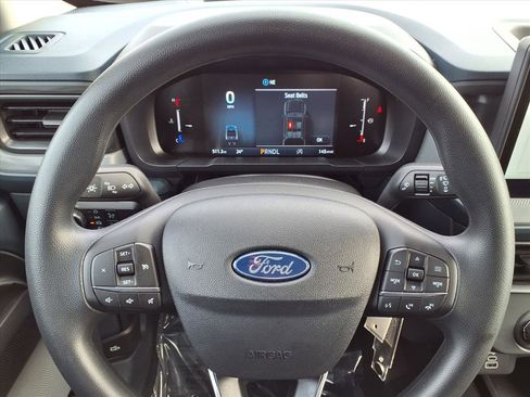 Used 2025 Ford Maverick XL w/ Equipment Group 102A image 8