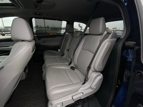 Used 2023 Honda Odyssey Touring image 25