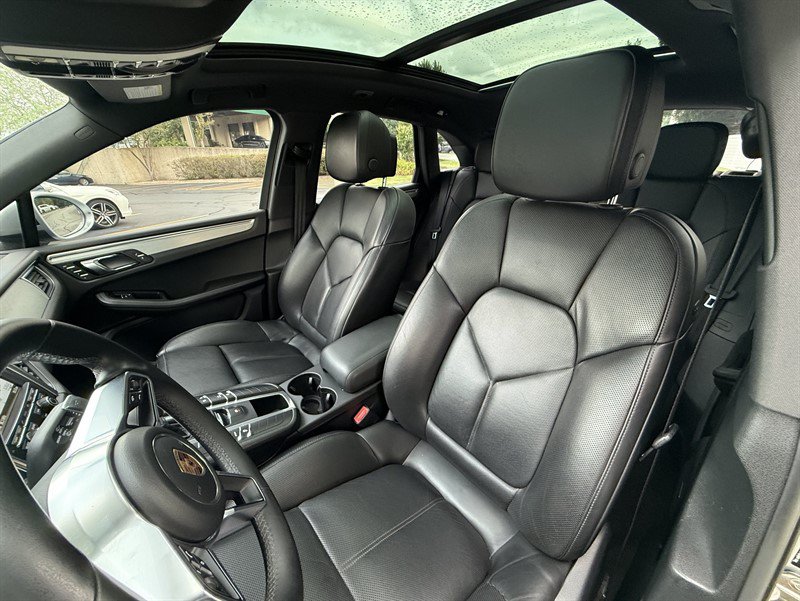 Used 2016 Porsche Macan S AWD/4WD image 12