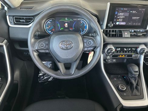 Certified 2024 Toyota RAV4 LE image 18