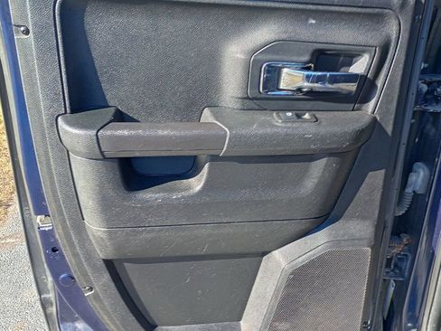 Used 2014 RAM 1500 Laramie w/ Convenience Group image 17