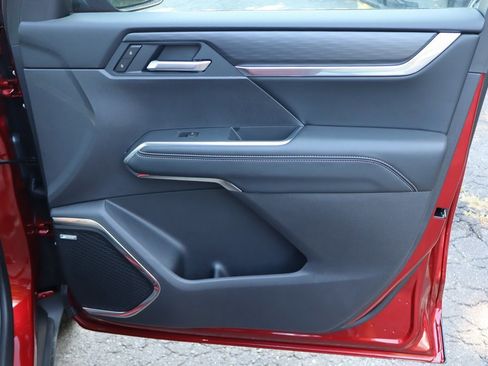 New 2025 GMC Acadia Elevation w/ Elevation Premium Package image 25