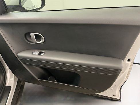 Used 2024 Hyundai Ioniq 5 SEL image 34