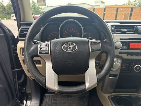 Used 2012 Toyota 4Runner SR5 w/ Convenience Pkg AWD/4WD image 14