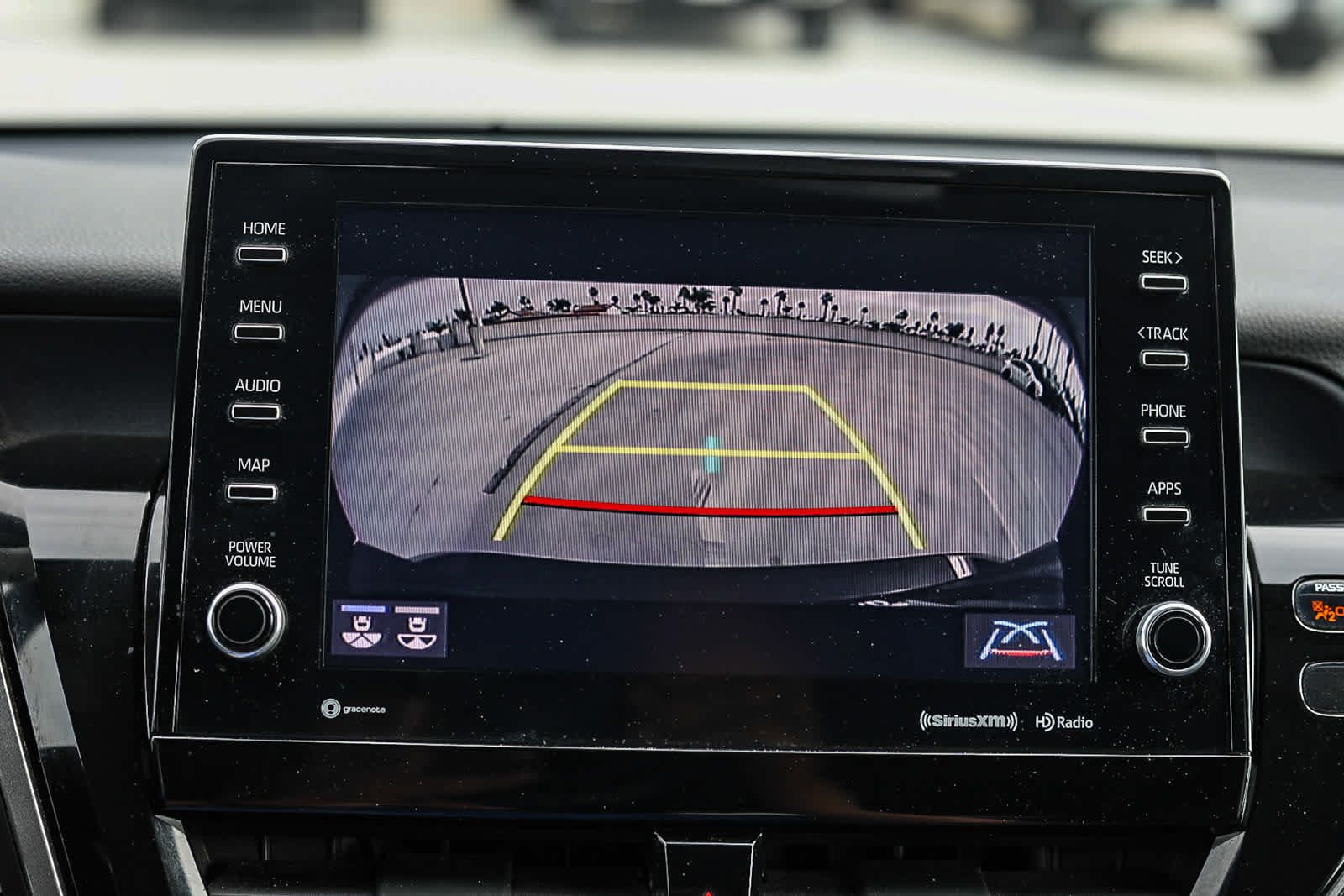 Used 2021 Toyota Camry XSE w/ Carpet Mat Package (TMS) FWD image 21