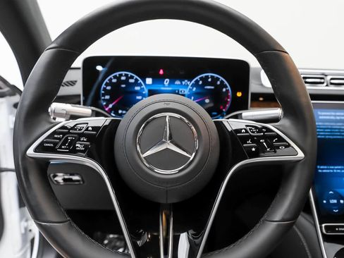 Used 2024 Mercedes-Benz S 580 4MATIC Sedan w/ Warmth & Comfort Package image 14