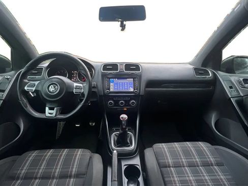 Used 2011 Volkswagen GTI 2-Door FWD image 34