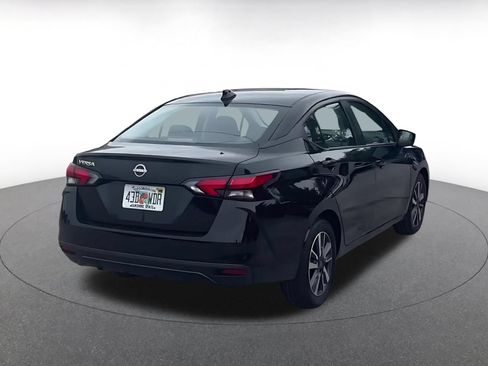 Used 2025 Nissan Versa SV FWD image 14