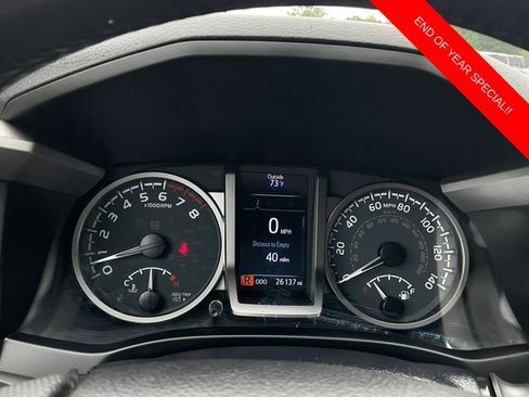 Used 2023 Toyota Tacoma SR5 w/ Technology Package image 19