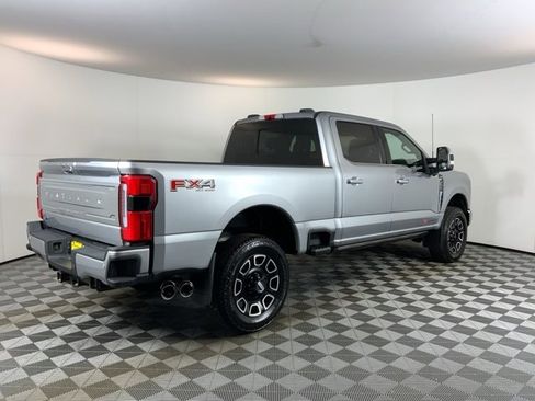 Used 2024 Ford F350 Platinum w/ FX4 Off-Road Package image 4