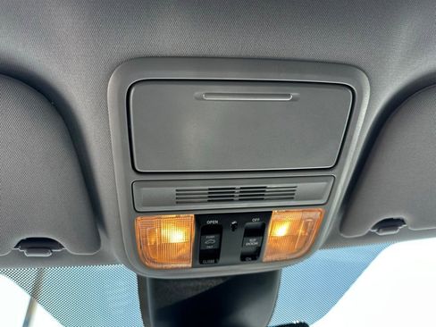 Used 2024 Honda Odyssey EX-L image 26
