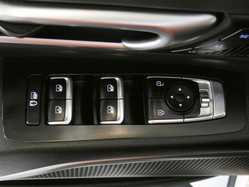 Used 2024 Kia Telluride AWD image 22