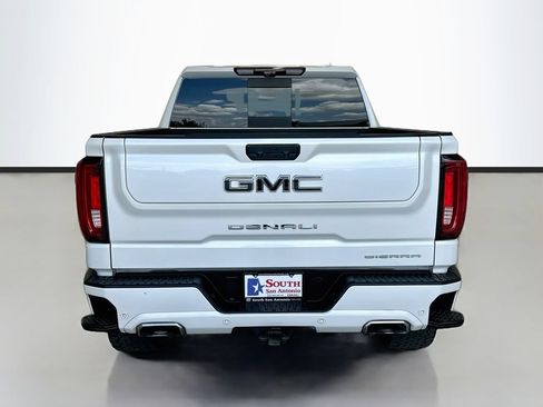 Used 2024 GMC Sierra 1500 Denali Ultimate AWD/4WD image 7