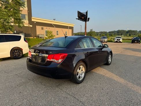 Used 2014 Chevrolet Cruze LT FWD image 14