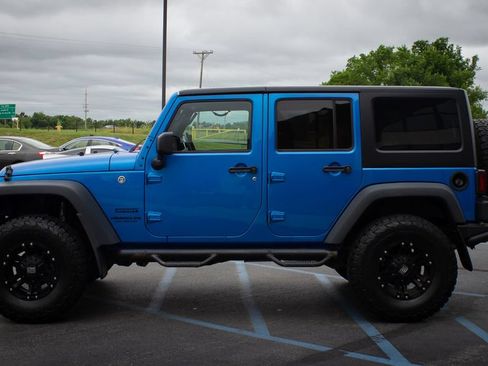 Used 2016 Jeep Wrangler Unlimited Sport w/ Quick Order Package 24S AWD/4WD image 11